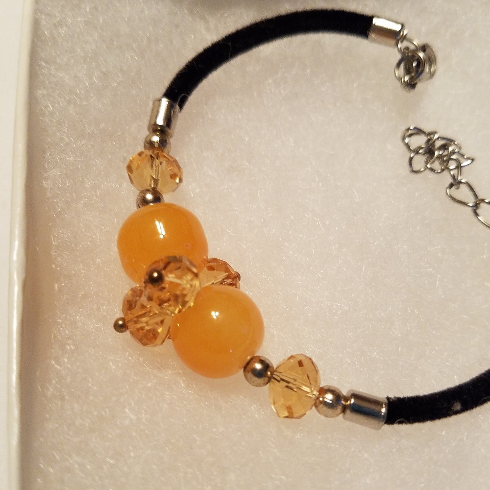 Yellow stone bracelet